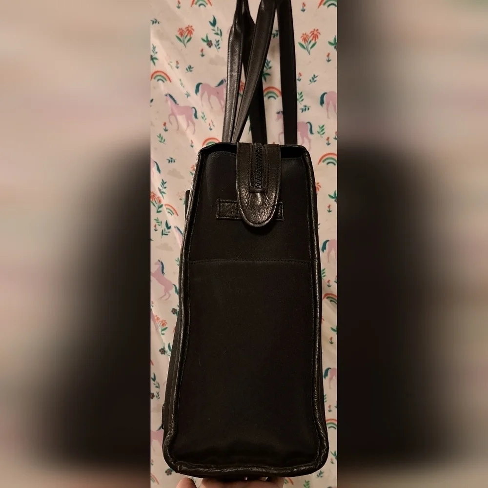 EUC Vintage 90s Fossil Black Business Casual School Padded Unisex Laptop Bag